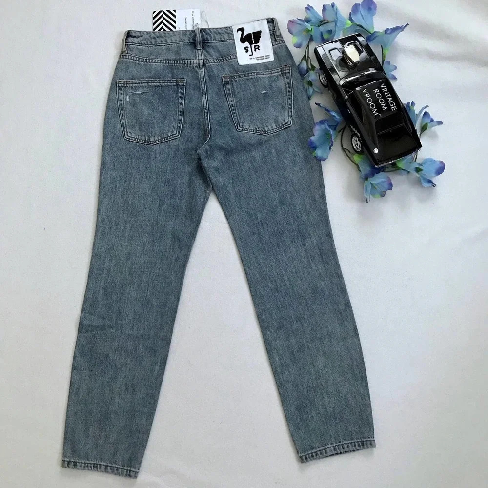Free People Sandrine Rose NWT Medium Wash Distressed Jeans Women 27 - Picture 6 of 10